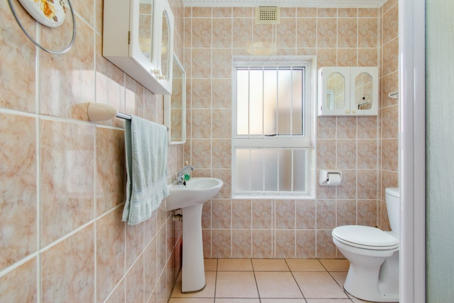 3 Bedroom Property for Sale in Bizweni Western Cape